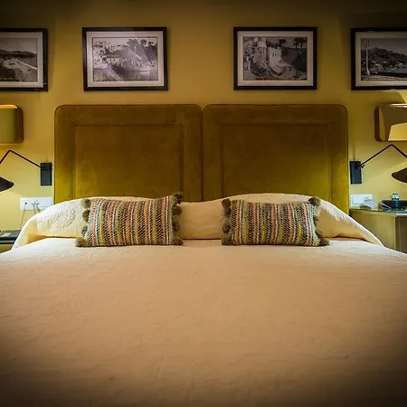 Hotel Carabeo *