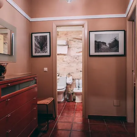 فندق Carabeo نيرخا